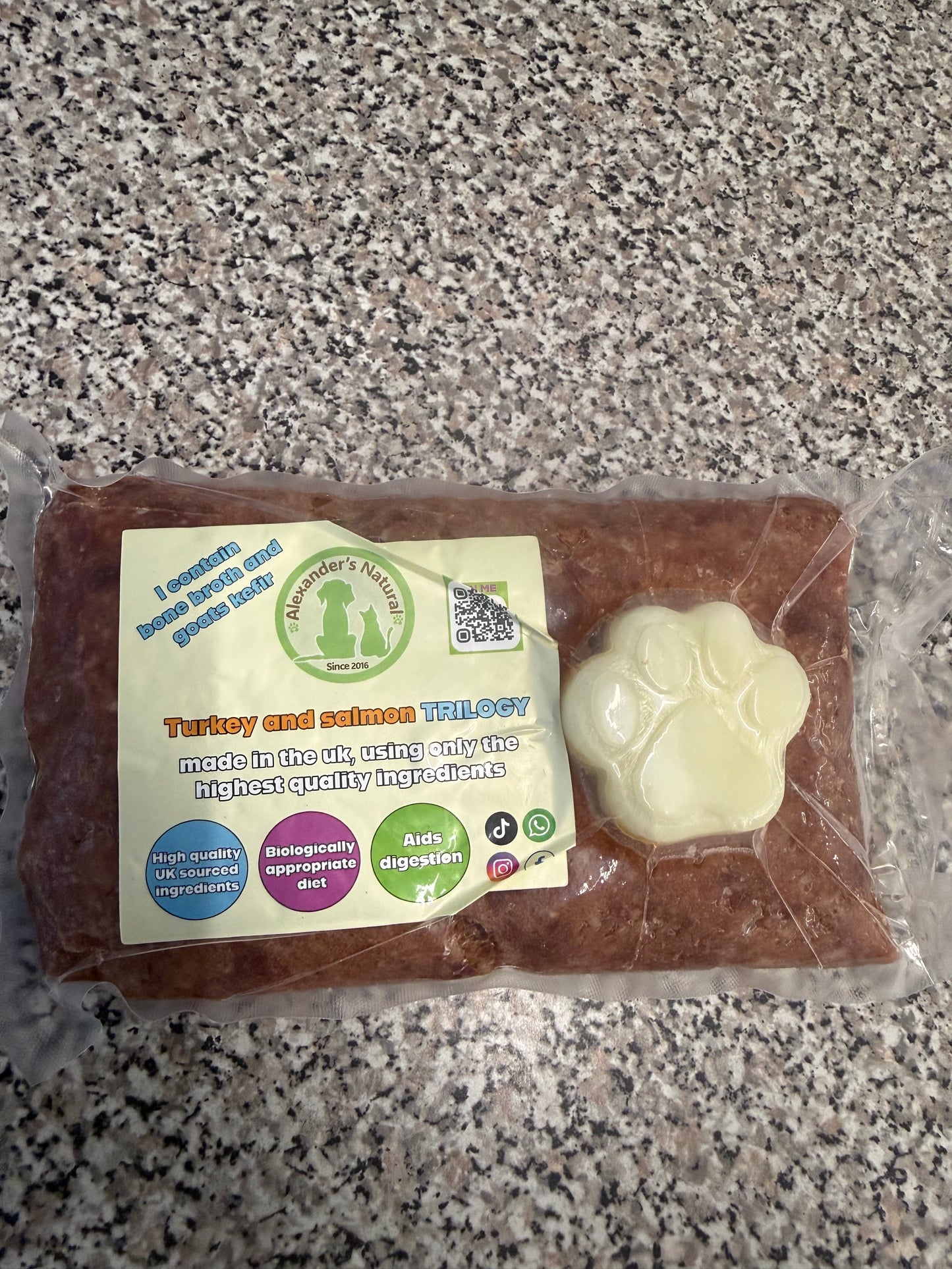 Turkey & Salmon with Kefir & Bone Broth 500G